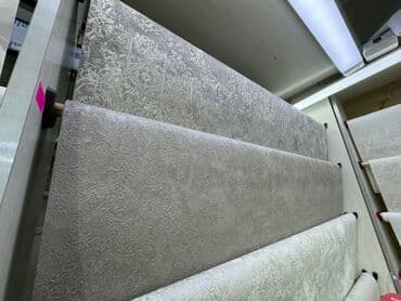 обои на мебель: Рулоны обоев с серыми оттенками и узорами. Представлены варианты с — 1