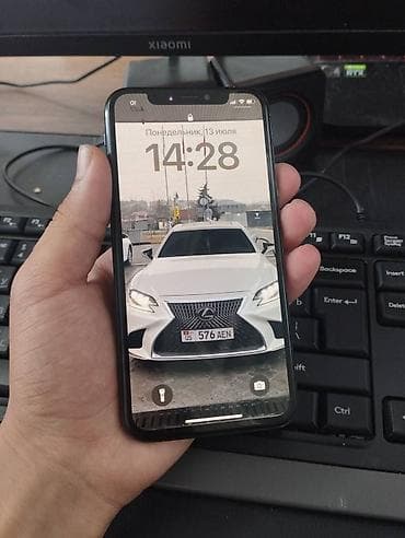IPhone X, 64 ГБ, цвет Space Gray - Экран Super Retina OLED