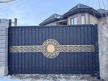 Откатные металлические ворота с декоративной вставкой. - Полотно at lalafo.kg Откатные металлические ворота с декоративной вставкой. - Полотно