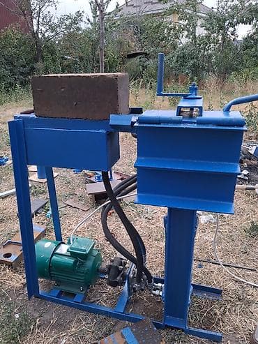 Гидравлический пресс-станок для изготовления кирпича (гиперпресс/адоб