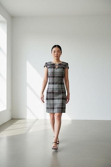 ботый: Продаю платья по 500 сомов. Все они в хорошем состоянии — 5