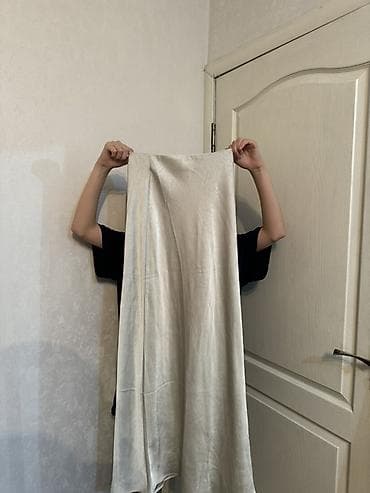 белый костюм мужской: Женский костюм: удлинённый жакет + блуза Цена: 500 сом за каждую — 5