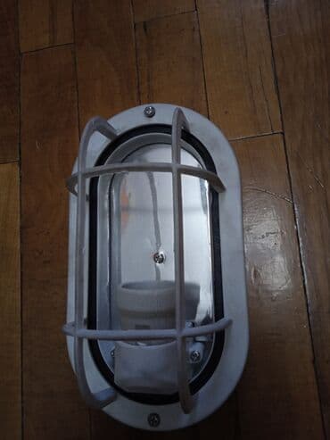 Лампа без стекла