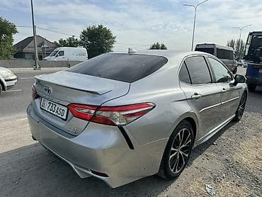 Транспорт: Toyota Camry: 2018 г., 2.5 л, Автомат, Гибрид, Седан — 8