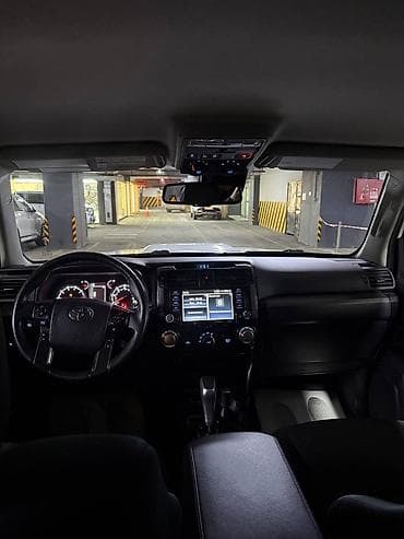 джип 15: Toyota 4Runner: 2021 г., Автомат, Бензин, Внедорожник — 4