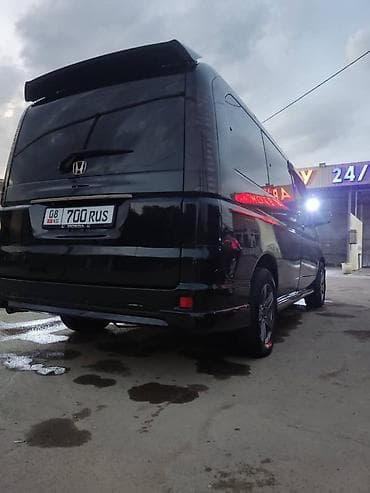 катер водный: Honda Stepwgn: 2003 г., 2 л, Автомат, Газ, Минивэн — 3