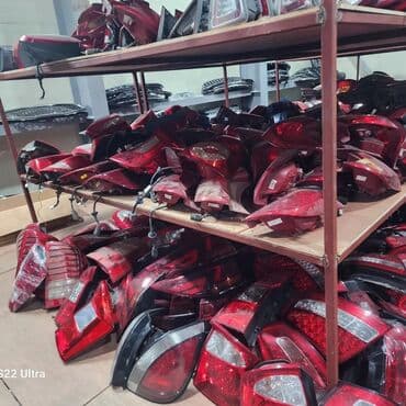 стоп фары w210: Комплект стоп-сигналов Hyundai 2018 г., Б/у, Оригинал — 3