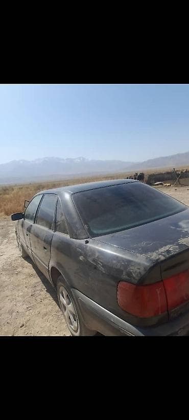 audi 2 3: Audi 100: 1992 г., 2 л, Механика, Бензин, Седан — 5