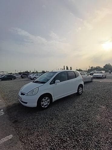 Honda Fit: 2003 г., 1.3 л, Вариатор, Бензин, Хэтчбэк