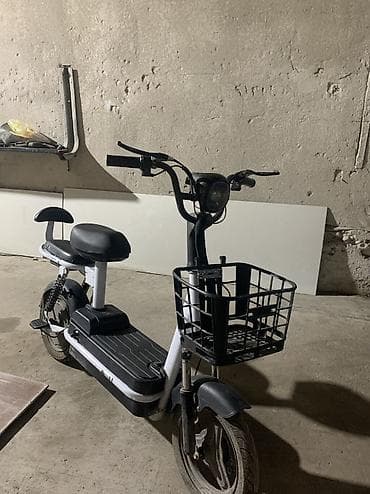 Продается электроскутер city bike не работает мотор колеса хорошое