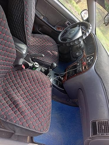 Транспорт: Hyundai Avante: 2001 г., 1.5 л, Механика, Бензин, Седан — 3