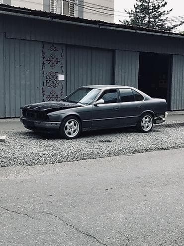 Литые Диски R 17 BMW, отверстий - 5