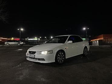 акорт капот: Honda Accord: 2002 г., 2 л, Автомат, Бензин, Седан — 2