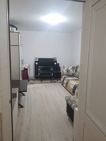 продаю дом район гес 2: Барачный, 58 м², 3 комнаты, Собственник, Косметический ремонт — 10