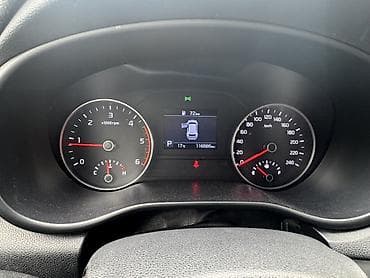 mini cuper: Kia Sportage: 2020 г., 2 л, Автомат, Дизель, Кроссовер — 8