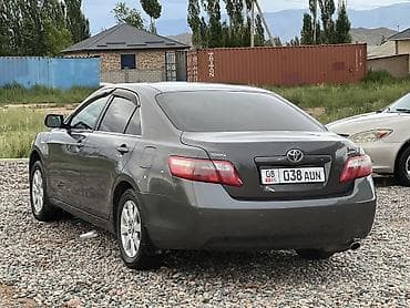 Транспорт: Toyota Camry: 2007 г., Газ, Седан — 2