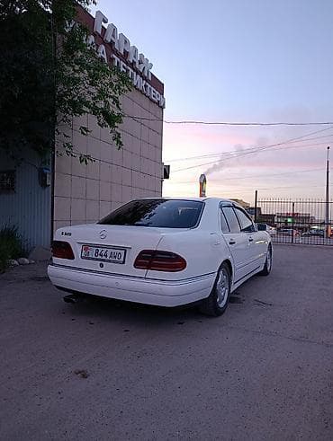 atego 818: Mercedes-Benz E-Class: 1998 г., 3.2 л, Типтроник, Бензин, Седан — 7