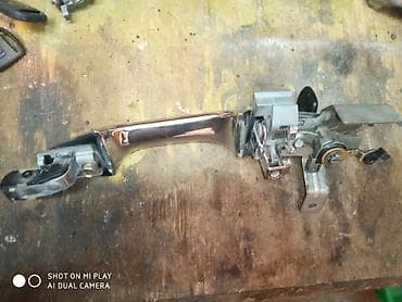 Передняя правая дверная ручка Дверная ручка Honda Б/у, Оригинал