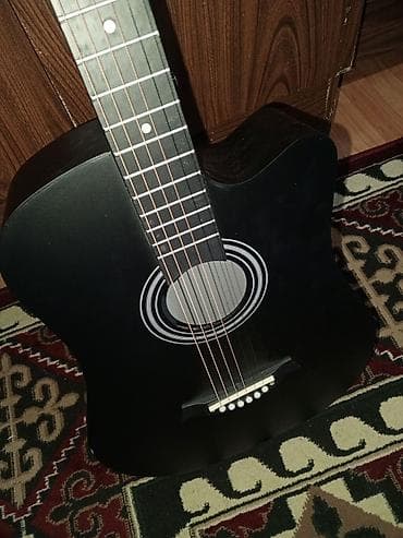 водный мото: Акустическая гитара, форма дредноут с вырезом (cutaway), цвет матовый — 2