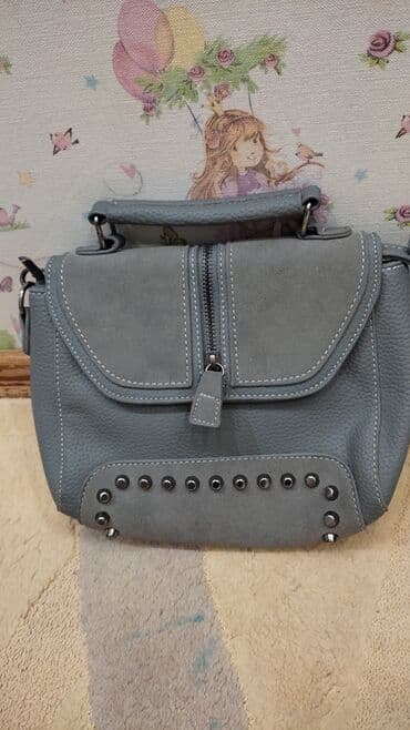 Рюкзаки, сумки, б/у но в хорошем состоянии. школьный рюкзак 500 сом