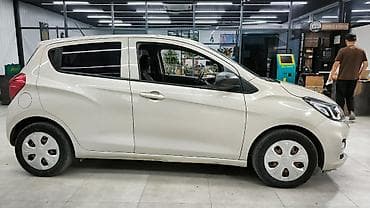 Chevrolet Spark: 2018 г., Автомат, Бензин, Хэтчбэк — 4