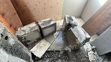 бетонные блоки: Бетонные блоки/фрагменты для строительных и хозяйственных нужд - — 1