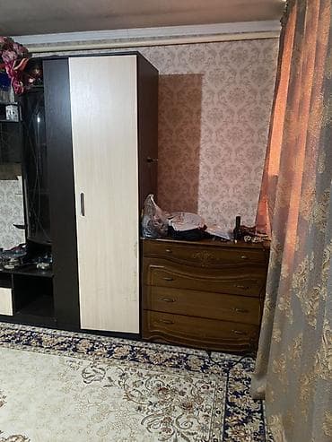 Эмерек: Спальный гарнитур в классическом стиле (дерево/МДФ, цвет орех) — 3