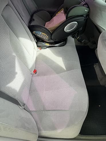 уна: Toyota Camry: 2010 г., 2.5 л, Автомат, Бензин, Седан — 7