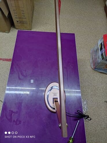 оборудование для салонов красоты: Светодиодная лампа для рабочего стола TNL — 5