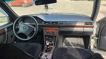 мерседес 124 обшивка: Mercedes-Benz W124: 1993 г., 2.2 л, Седан — 6