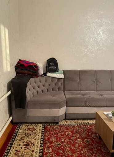 Диван 2 креслосу жана угологу менен сатылат, баасы 25000. Бишкек шаары at lalafo.kg Диван 2 креслосу жана угологу менен сатылат, баасы 25000. Бишкек шаары