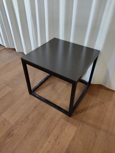 офисные столы цена: Журнальный столик 50х50 венге

Эмерек 312
Мебель
Стол — 3