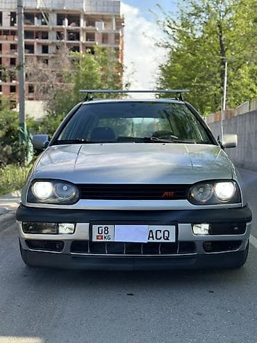 мтз 1225: Volkswagen Golf: 1994 г., 1.8 л, Бензин, Хэтчбэк — 1