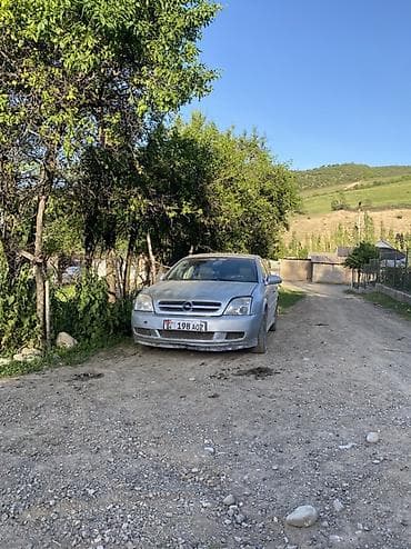 авто заратка: Opel Vectra: 2002 г., 2.2 л, Кол менен иштөөчү, Бензин, Седан — 1