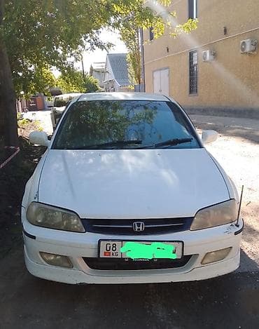 Honda Accord: 1998 г., 2 л, Автомат, Седан