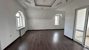 сдаю места: Сдаётся в аренду большой дом с участком в районе Азия Молл. Идеально — 10