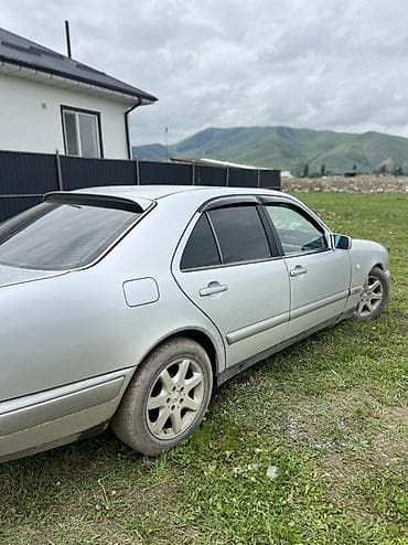 lexus 2008: Mercedes-Benz E-Class: 1998 г., 2.4 л, Механика, Бензин, Седан — 5