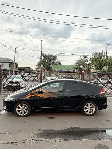 Honda Insight: 2010 г., 1.3 л, Вариатор, Гибрид, Фастбек — 3