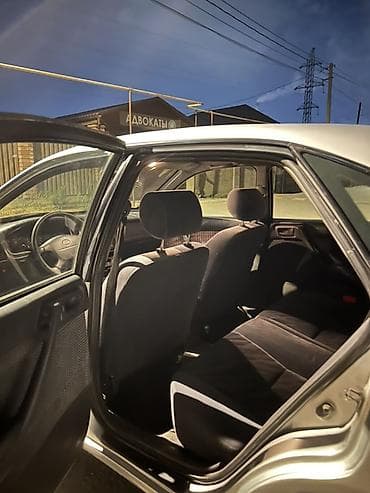 Продажа авто: Toyota Carina E: 1996 г., 1.8 л, Механика, Бензин, Седан — 6