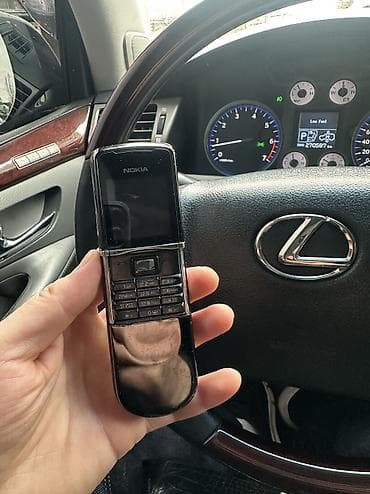 ufs 3: Nokia 8 Sirocco — 2