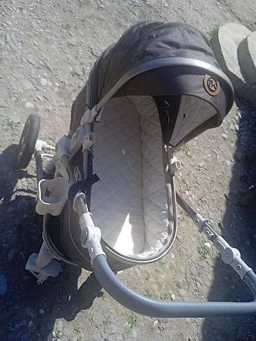 двойные коляски: Коляска, Другой бренд, цвет - Черный, Б/у, Самовывоз — 1
