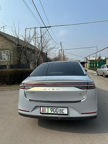 Транспорт: Электромобиль Aion S Plus (седан) - Кузов: 4‑дверный седан с — 2