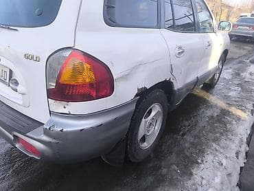 Продажа авто: Hyundai Santa Fe: 2003 г., 2 л, Механика, Дизель, Кроссовер — 4