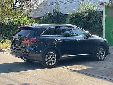 byd e2 2019: Kia Sorento: 2019 г., 2 л, Автомат, Бензин, Кроссовер — 4