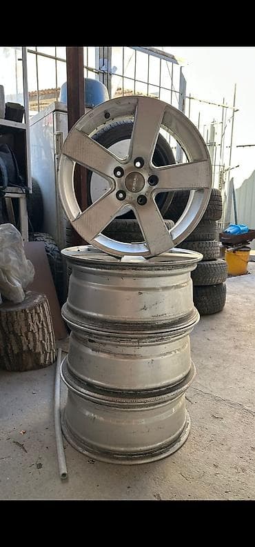 rays volk: Литые Диски R 18 Комплект, отверстий - 5 — 1