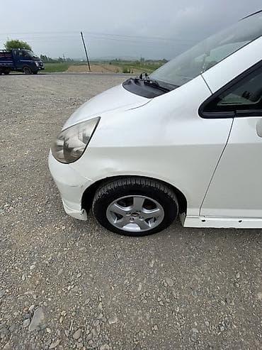 срв 2007: Honda Fit: 2004 г., 1.5 л, Вариатор, Бензин, Хэтчбэк — 6