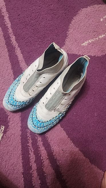 обувь уги: Футбольные бутсы Nike Predator без шнурков Размер 37 б/у — 5