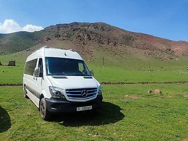 Mercedes-Benz Sprinter — пассажирский микроавтобус повышенной