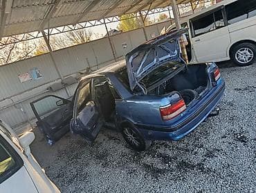 2 jz: Mazda 626: 1990 г., 1.8 л, Ручные, Бензин — 1