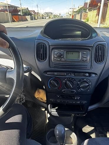 митсубиси спейс стар: Toyota Yaris Verso: 2000 г., 1.5 л, Механика, Бензин, Минивэн — 7